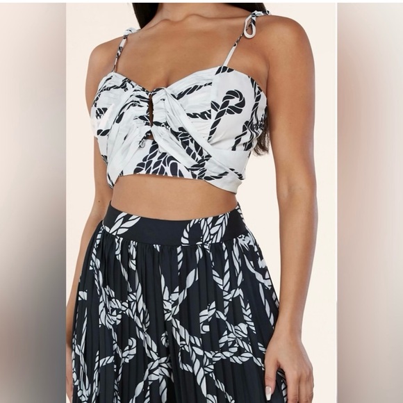 L’ATISTE Two Pice Accordion Pants Set (Sz S) - Picture 1 of 7